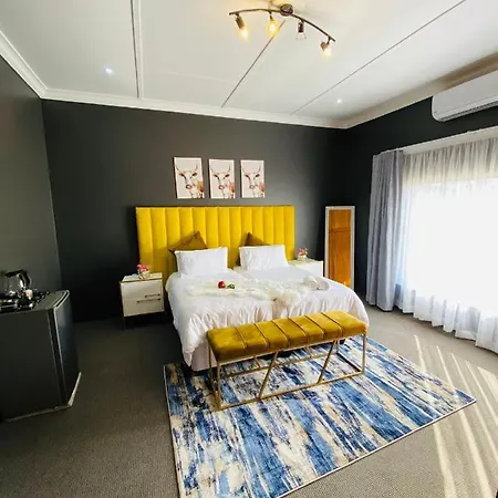 Shibar Botique And Spa-2